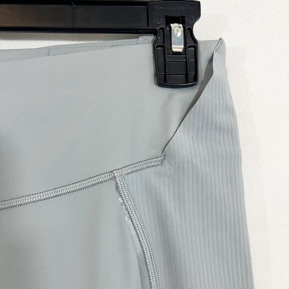 Lululemon Gloss Trim Run Super High Rise SHR Tight Leggings Gray - Size 6 - Picture 3 of 9